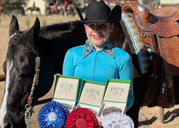 2020 Gold N Grand Show Sophia's Ribbons